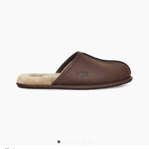UGG Men’s(or Women’s) Scuff Size 8 Slippers